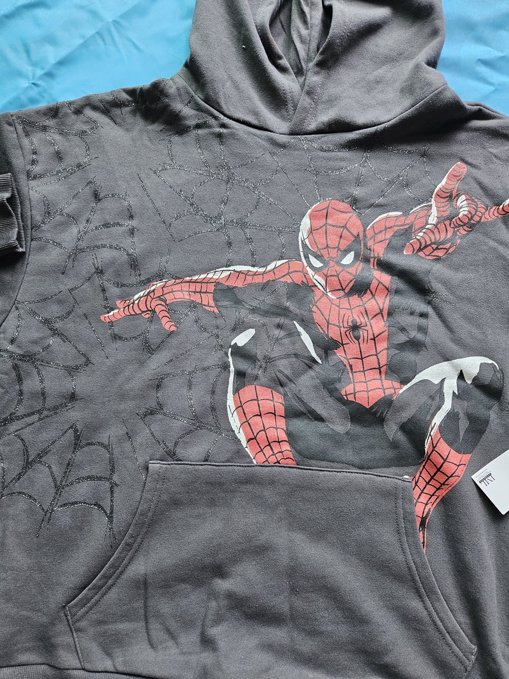 Marvel Spider-Man charcoal gray fleece pullover hoodie